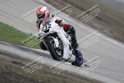 media/Nov-29-2025-TrackDaz (Sat) [[10ae2d9bce]]/B Group/Session 3 (Outside Grapevine)/